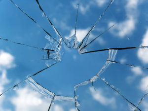 falls-church-broken-glass-repair